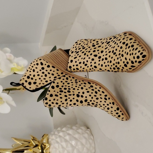 Dolce Vita Shoes - Dolce Vita Sonni Western Cow Hair Boots Size 6